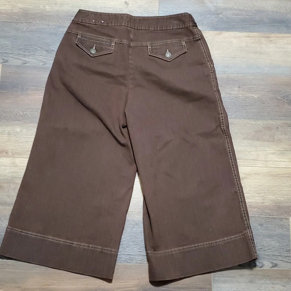 Tribal denim wide leg chocolate Jean Bermuda shorts euc - Picture 7 of 8